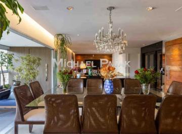 Apartamento · 211m² · 3 Quartos · 3 Vagas · CONDOMÍNIO COBIÇADO COM LAZER COMPLETO E LINDA VISTA PARA COPA DAS ÁRVORES