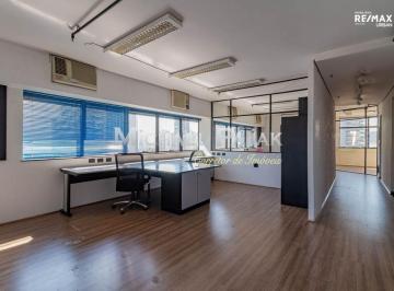 Comercial · 81m² · 2 Vagas · Conjunto comercial