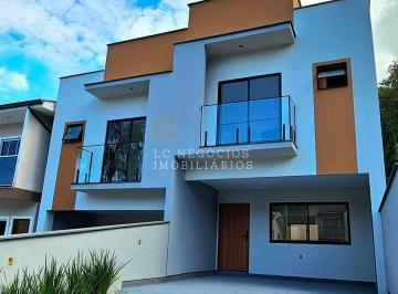 Casa · 105m² · 3 Quartos · 2 Vagas · Sobrado à venda no bairro Potecas - São José/SC