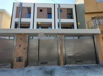 e1d3b622e8817dcd98e15c7226b24f7b5a060941 · Sobrado novo frontal com 3 quartos sendo 1 suíte, área gourmet, 2 vagas à venda, 140 m² por R$ 880.0