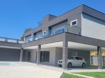 95704116aedb5e8745bc30cfdf3afccfacbd5865 · Casa de Alto Padrão em Mairiporã