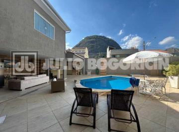 Casa · 280m² · 3 Quartos · 4 Vagas · Julio Bogoricin Vende Casa Duplex 3 Quartos ( 2 Suítes ) Piscina Churrasqueira 4