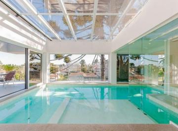 Casa · 632m² · 4 Quartos · 7 Vagas · Casa à venda - no Campo Comprido