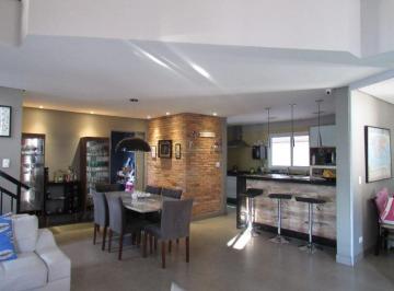 Casa · 400m² · 3 Quartos · 2 Vagas · Casa de Condomínio para venda em Morumbi de 400.00m² com 3 Quartos, 3 Suites e 2 Garagens