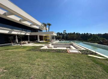 Casa · 1200m² · 7 Quartos · 4 Vagas · Casa de Condomínio para venda em Condomínio Fazenda da Grama de 1200.00m² com 7 Quartos, 7 Suites e