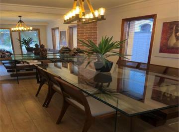 Casa · 300m² · 3 Quartos · 4 Vagas · Sobrado para venda em Campestre de 300.00m² com 3 Quartos, 1 Suite e 4 Garagens