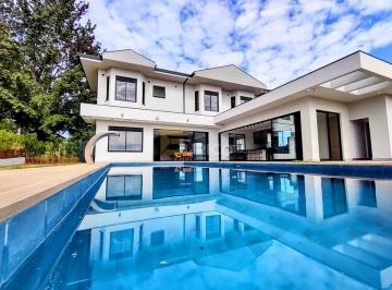 Casa · 454m² · 4 Quartos · 6 Vagas · Casa de Condomínio para venda em Condomínio Terra Caxambu de 454.00m² com 4 Quartos, 4 Suites e 6 Ga