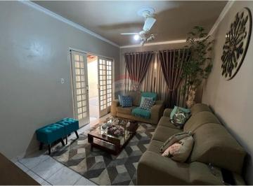 Casa · 142m² · 2 Quartos · 3 Vagas · Casa para venda em Parque Das Árvores de 142.00m² com 2 Quartos e 3 Garagens
