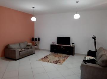 Casa · 200m² · 3 Quartos · 2 Vagas · Casa para venda em Granjas Rurais Reunidas São Judas Tadeu de 200.00m² com 3 Quartos, 2 Suites e 2 G