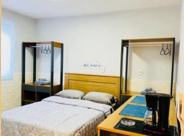 Apartamento · 25m² · 1 Quarto · Kitnet Térrea Mobiliada em Cidade Ocian - Apenas 300mts da Praia!
