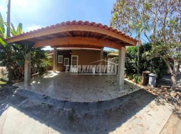 Casa · 130m² · 2 Quartos · 2 Vagas · Casa de Condomínio para alugar em Condomínio Green Gold de 130.00m² com 2 Quartos e 2 Garagens