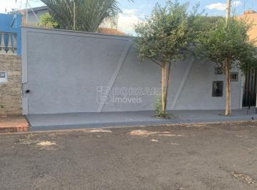Casa · 180m² · 3 Quartos · 4 Vagas · Casa para venda em Vila Esperança (vila Xavier) de 180.00m² com 3 Quartos, 2 Suites e 4 Garagens