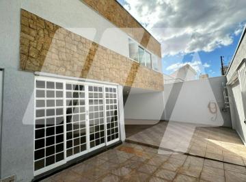 Casa · 238m² · 4 Quartos · 4 Vagas · Sobrado para venda em Centro de 238.00m² com 4 Quartos, 2 Suites e 4 Garagens