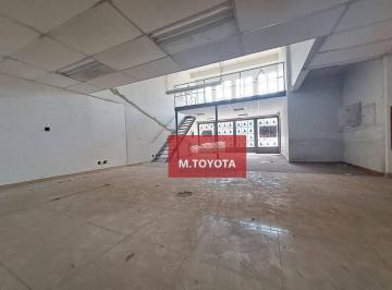 Comercial · 200m² · Sala Comercial para alugar em Centro de 200.00m²