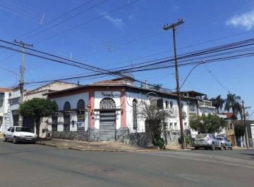 Casa · 383m² · 5 Quartos · 3 Vagas · Casa para venda em Centro de 383.00m² com 5 Quartos, 1 Suite e 3 Garagens