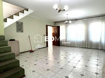 Casa · 238m² · 3 Quartos · Casa à venda - em Santa Teresinha
