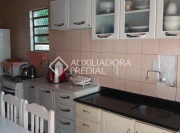 Casa · 140m² · 4 Quartos · 2 Vagas · 2 Casas em um terreno na Vila Jardim