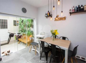 Casa · 120m² · 2 Quartos · 1 Vaga · Casa com 2 quartos à venda em Jardim das acácias - SP