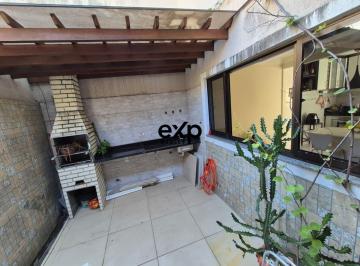 Casa · 76m² · 2 Quartos · 1 Vaga · Casa à Venda no Centro de Lauro