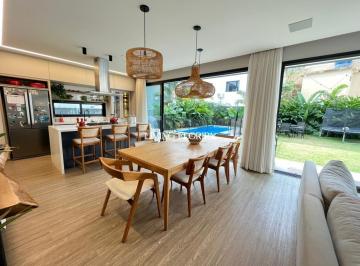 Casa · 234m² · 4 Quartos · Casa 4 quartos à venda em condomínio fechado - Campeche, Florianopolis