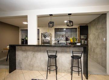 Casa · 130m² · 5 Quartos · 4 Vagas · Quadra 401 - Sobrado Nascente - 5 quartos - 1 suíte - Garagem - Aceita financiamento - Recanto das E