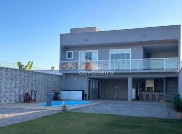 34e207b69c60fafdff321eecc77375042a08f3e2 · Casa com 1 dormitório à venda por R$ 580.000,00 - Jardim Atlântico Central (Itaipuaçu) - Maricá/RJ