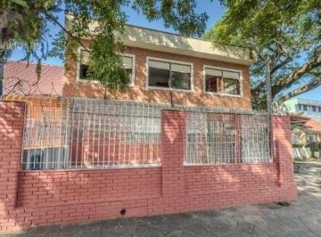 Casa · 343m² · 10 Quartos · 8 Vagas · Prédio Residencial no Passo D'areia com 8 dormitórios e 8 vagas