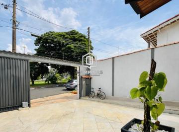 Casa · 200m² · 3 Quartos · 5 Vagas · Casa à venda e para alugar em Paulínia, João Aranha, com 3 quartos, com 200 m²