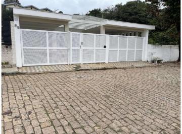 Casa · 297m² · 3 Quartos · 3 Vagas · Casa à venda em Amparo, Centro, com 3 quartos, com 297 m²