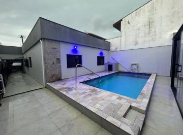 Casa de 3 quartos, Itanhaém · Casa no Cibratel 1 a Apenas 30 Metros do Mar – Piscina, Área Gourmet e 3 Dormitórios