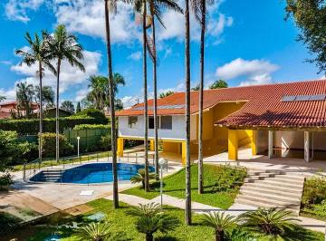 Casa de 5 quartos, Brasília · Casa na SHIS QI 05 para Locação ou Venda com 5 quartos e amplo espaço de lazer
