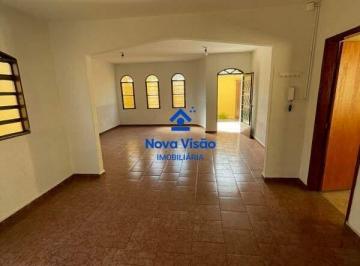 Casa · 218m² · 4 Quartos · 8 Vagas · Casa à venda, 4 quartos, 1 suíte, 8 vagas, Olinda - Uberaba/MG