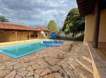 Casa · 1520m² · 4 Quartos · 5 Vagas · Casa à venda, 4 quartos, 4 suítes, 5 vagas, Santa Maria - Uberaba/MG