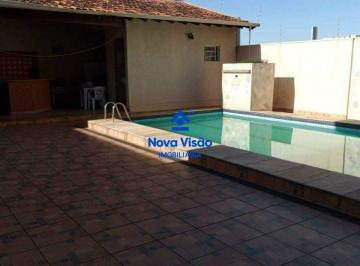 Casa · 709m² · 4 Quartos · 4 Vagas · Casa à venda, 4 quartos, 4 suítes, 4 vagas, Santa Maria - Uberaba/MG
