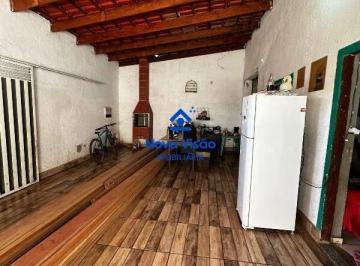 Casa · 44m² · 3 Quartos · 2 Vagas · Ótima casa localizada no Parque dos Girassóis III