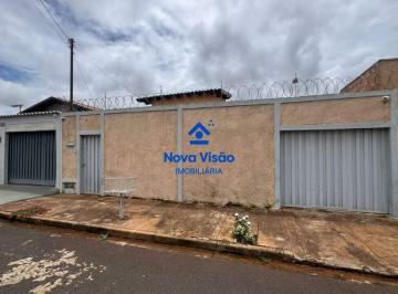 Casa · 125m² · 3 Quartos · 2 Vagas · Casa para venda no Conjunto Uberaba I