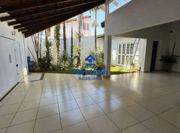 Casa · 373m² · 4 Quartos · 4 Vagas · venda