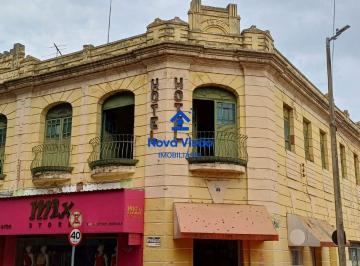 Comercial · 1376m² · 20 Quartos · Prédio à venda, 20 quartos, Centro - Uberaba/MG