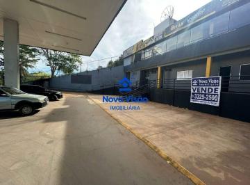 Comercial · 700m² · 20 Vagas · Ponto comercial para venda em Uberaba