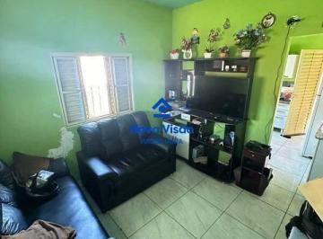 Casa · 69m² · 2 Quartos · 2 Vagas · venda