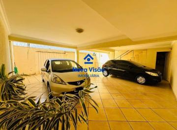 Casa · 3m² · 5 Vagas · Casa à venda, 5 vagas, Nossa Senhora da Abadia - Uberaba/MG