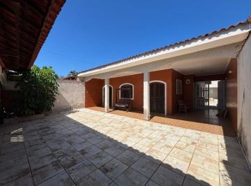Casa de 3 quartos, Itanhaém · Casa Mobiliada com Piscina e Edícula à Venda no Cibratel 2 em Itanhaém - 150m da Praia
