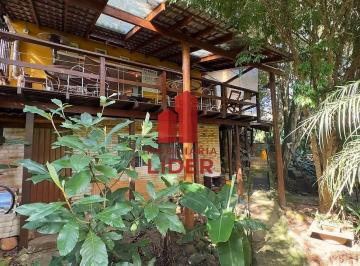 Comercial · 180m² · Excelente espaço comercial estilo Chácara para locação- Bairro Mercês, 400m