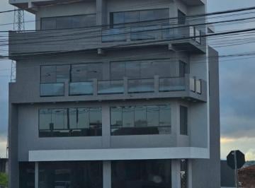 Comercial Aluguel 140m²  · Loja de esquina com muito movimento - direto com o proprietário