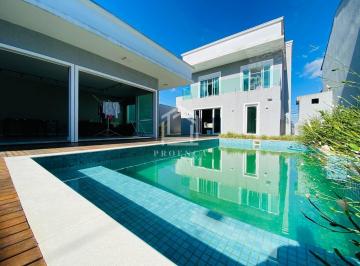 Casa · 300m² · 3 Quartos · 5 Vagas · Linda casa com Piscina e amplo quintal à venda, 300m² por R$ 1.390.000 - SJP/PR