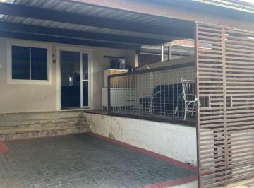 Casa de 2 quartos, Curitiba · CASA CAMPO SANTANA A 100 METROS JACOMAR