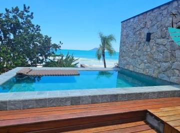 Foto 01 · Pé na Areia com Vista ao mar - A Venda ou Locação de Temporada - Juquehy com 4 suítes, lado direito,