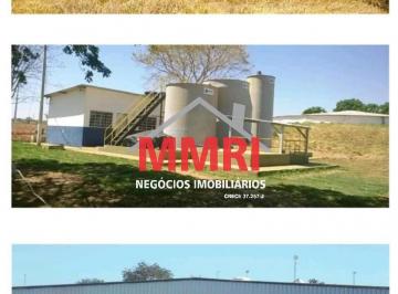 Foto 01 · Frigorifico, Centro, Luziânia, GO