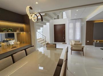 Casa de 3 quartos, São Paulo · Linda Casa a Venda Santa Amaro - SP