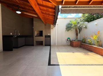 Casa de 3 quartos, Rio de Janeiro · Casa Exclusiva com Excelente Localização e Conforto